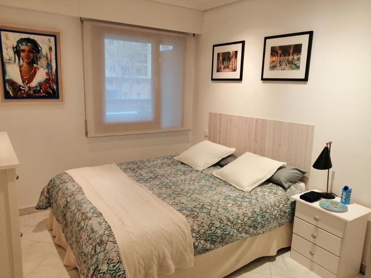 Appartement Apartamento Junto Al Santiago Bernabeu Con Piscina à Madrid Extérieur photo