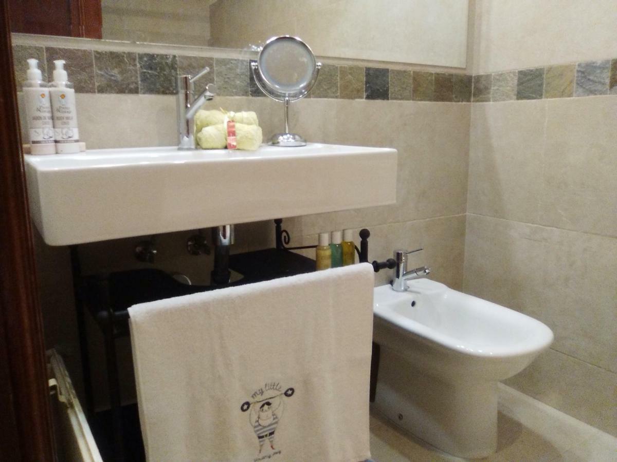 Appartement Apartamento Junto Al Santiago Bernabeu Con Piscina à Madrid Extérieur photo